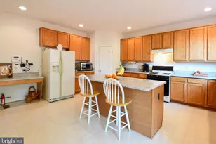 12508 Chippenham Ct, Bristow, VA 20136 - Photo 21