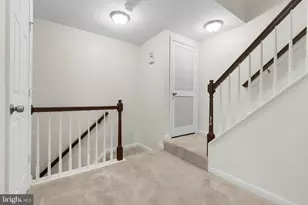 8005 Coachcrest Ct, Manassas, VA 20109 - Photo 15
