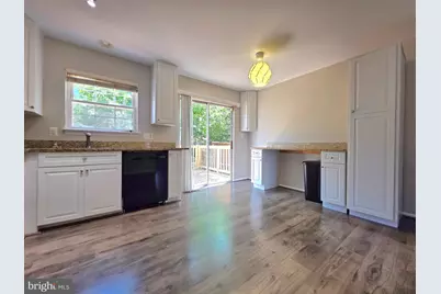3643 Crosswater Court, Woodbridge, VA 22192 - Photo 11