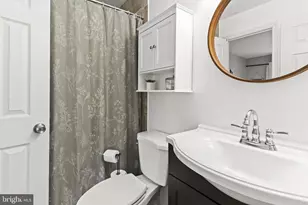 2860 Burgundy Pl, Woodbridge, VA 22192 - Photo 21