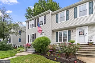 2860 Burgundy Pl, Woodbridge, VA 22192 - Photo 3
