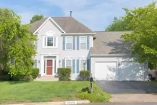 10312 Corryton Ct, Manassas, VA 20110 - Photo 3