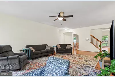 15812 Ibsen Place, Dumfries, VA 22025 - Photo 7