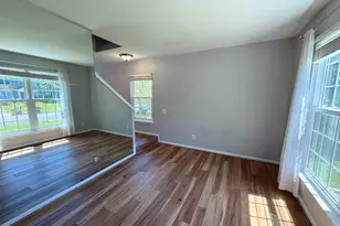 5796 Birch White, Dale City, VA 22193 - Photo 7