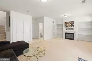 13340 Colchester Ferry Pl, Woodbridge, VA 22191 - Photo 7