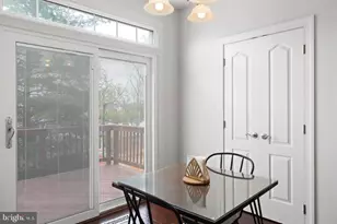 13340 Colchester Ferry Pl, Woodbridge, VA 22191 - Photo 15