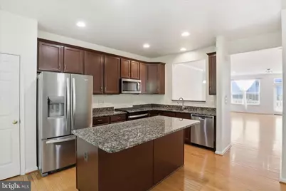 4951 Chaste Tree Place, Woodbridge, VA 22192 - Photo 17