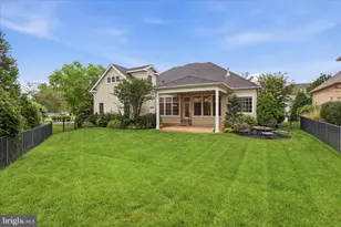 8277 Roxborough Loop, Gainesville, VA 20155 - Photo 53
