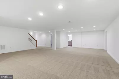 8277 Roxborough Loop, Gainesville, VA 20155 - Photo 43