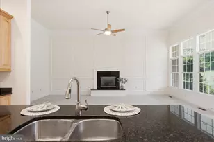 8277 Roxborough Loop, Gainesville, VA 20155 - Photo 15