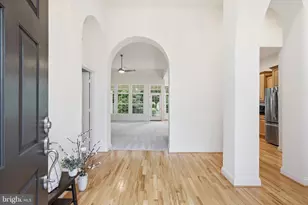 8277 Roxborough Loop, Gainesville, VA 20155 - Photo 5