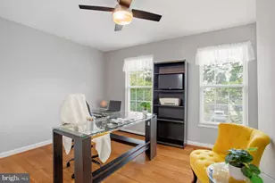 1736 Tiger Lily Cir, Woodbridge, VA 22192 - Photo 19