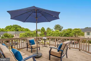 1736 Tiger Lily Cir, Woodbridge, VA 22192 - Photo 13