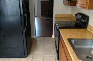 15205 Streamside Ct, Dumfries, VA 22025 - Photo 7