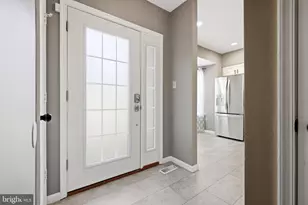 15759 Widewater Dr, Dumfries, VA 22025 - Photo 5
