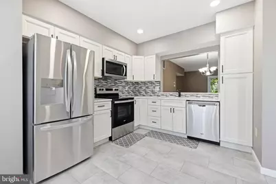 15759 Widewater Drive, Dumfries, VA 22025 - Photo 7