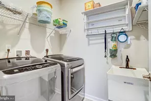 6373 Virginia Bluebell Ln, Haymarket, VA 20169 - Photo 25