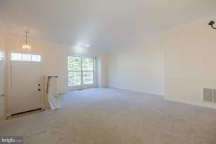 12866 Hyannis Ln, Woodbridge, VA 22193 - Photo 17