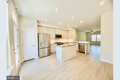 18374 Reaper Hill Court, Triangle, VA 22172 - Photo 3
