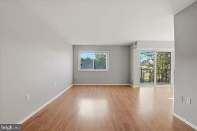 1550 Renate Drive #203, Woodbridge, VA 22192 - Photo 5
