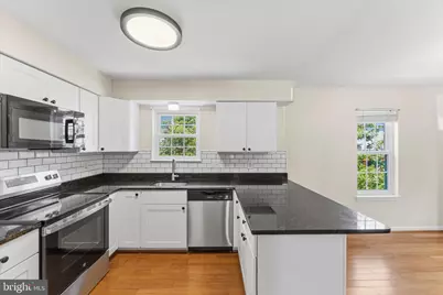 11858 Critton Circle, Woodbridge, VA 22192 - Photo 21