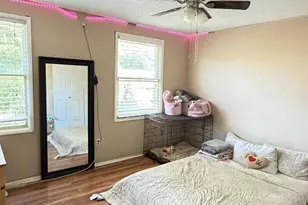 3333 Pickwick Ln, Woodbridge, VA 22192 - Photo 11