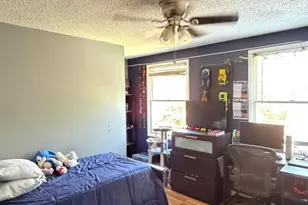 3333 Pickwick Ln, Woodbridge, VA 22192 - Photo 9