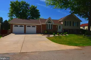 9843 Nimitz Ct, Manassas, VA 20109 - Photo 1