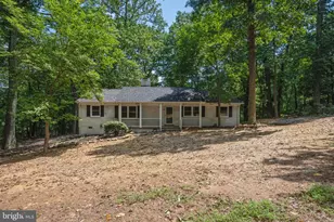 1901 Ridge Rd, Haymarket, VA 20169 - Photo 1