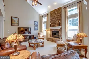 14661 Harry Allen Pl, Woodbridge, VA 22193 - Photo 23