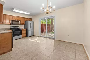 8758 Stoneridge Dr, Manassas, VA 20111 - Photo 17