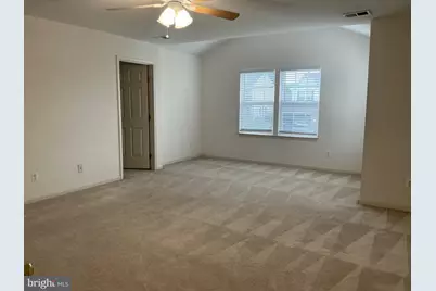 7209 Bladen Place, Gainesville, VA 20155 - Photo 19