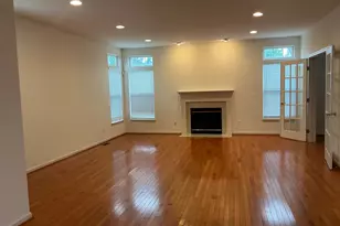 7209 Bladen Pl, Gainesville, VA 20155 - Photo 9