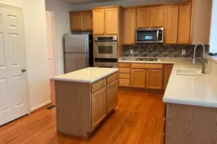 7209 Bladen Pl, Gainesville, VA 20155 - Photo 5