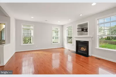 8857 Yellow Hammer Drive, Gainesville, VA 20155 - Photo 17