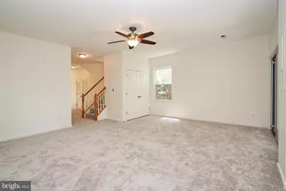 10196 Pale Rose Loop, Bristow, VA 20136 - Photo 13