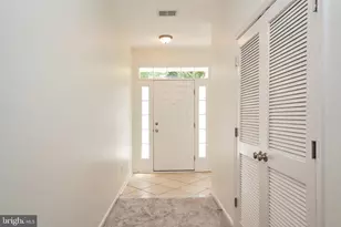 10196 Pale Rose Loop, Bristow, VA 20136 - Photo 7