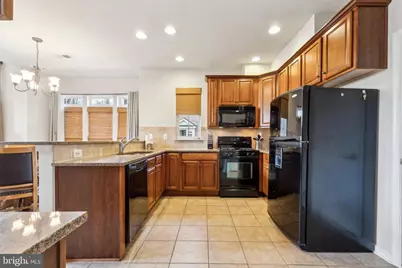 7101 Little Thames Drive #213, Gainesville, VA 20155 - Photo 9