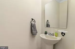 3650 Crosswater Ct, Woodbridge, VA 22192 - Photo 13