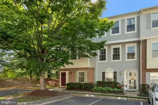 3650 Crosswater Ct, Woodbridge, VA 22192 - Photo 3