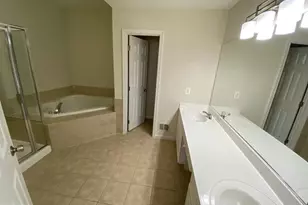 13822 Custis Square, Woodbridge, VA 22191 - Photo 11