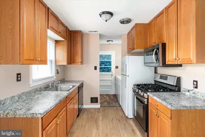 7905 Lomond Court, Manassas, VA 20109 - Photo 5