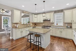 15709 Tanning House Pl, Haymarket, VA 20169 - Photo 11