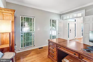 17701 Avenel Ln, Dumfries, VA 22026 - Photo 3