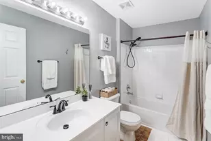 17701 Avenel Ln, Dumfries, VA 22026 - Photo 27