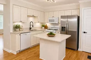 7034 Rogue Forest Ln, Gainesville, VA 20155 - Photo 7