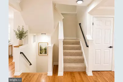 7034 Rogue Forest Lane, Gainesville, VA 20155 - Photo 5