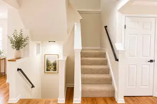 7034 Rogue Forest Ln, Gainesville, VA 20155 - Photo 5