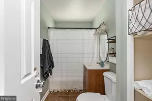 4521 Kingsley Rd, Woodbridge, VA 22193 - Photo 11