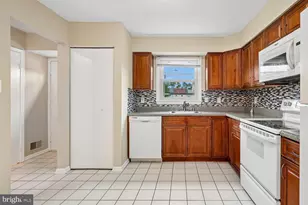 4617 Whitaker Pl, Woodbridge, VA 22193 - Photo 3